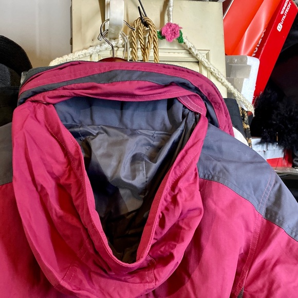 Pre-owned LL Bean Ladies Snow/Ski Jacket Size Medium - Picture 12 of 16